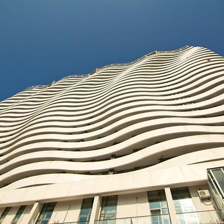 Sky Inn Batoumi Extérieur photo