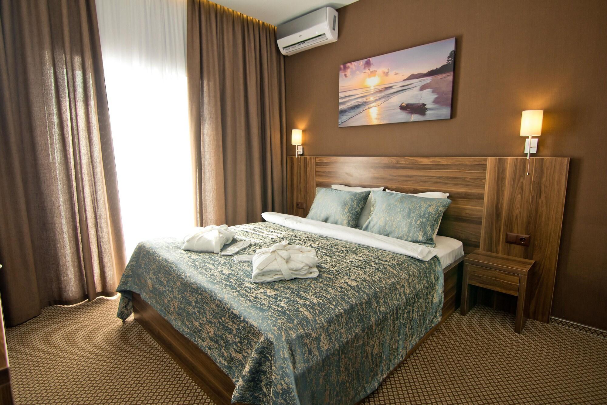 Sky Inn Batoumi Extérieur photo